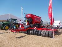 Video: Kuhn strojevi za pripremu tla prezentirani slavonskim poljoprivrednicima